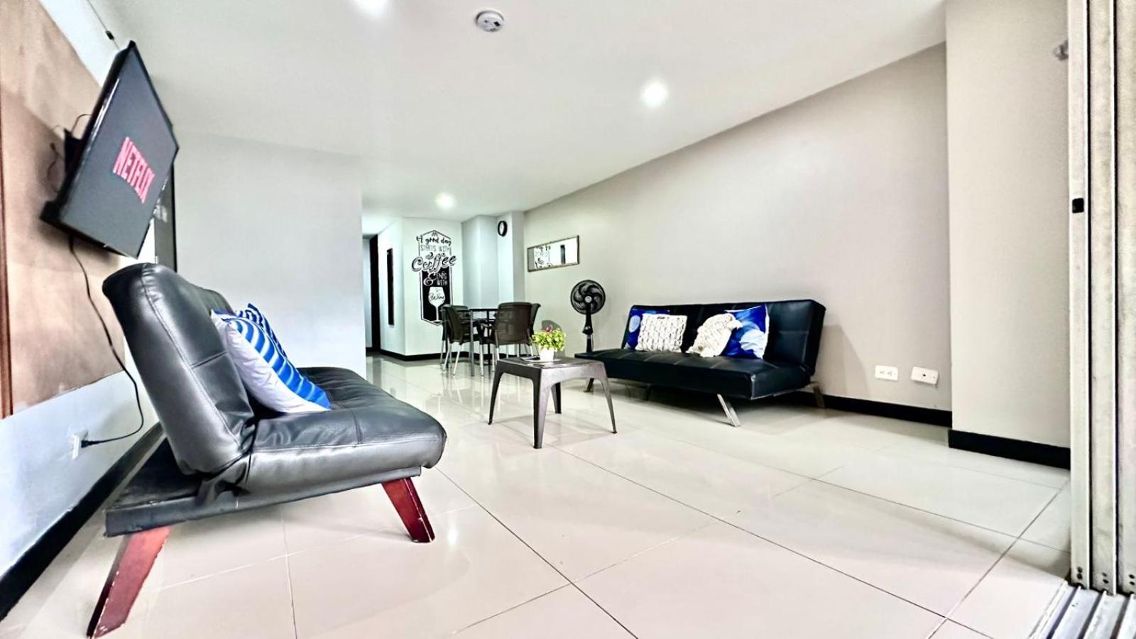 Apto Moderno En Laureles เมเดยิน ภายนอก รูปภาพ
